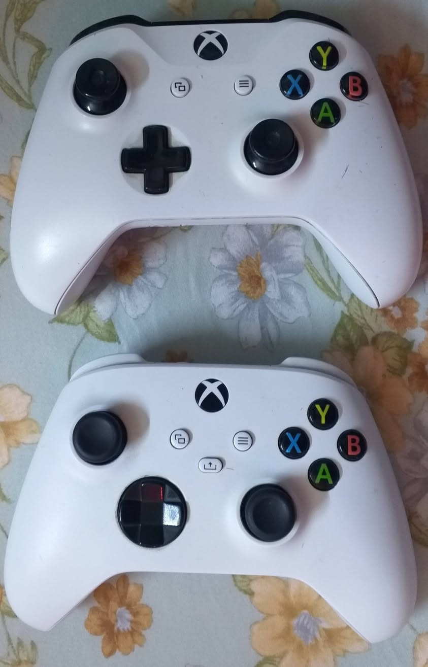 سيريس اس نسخه21
515 كيكه
نضافه100%
2جوستكات اصلي
العاب 
ريد ديد2
جيتي فايف5
فيفا25 ديمو كامله فرق
والعاب حرب 
مكاني بغداد شعلة
سعره 350 وبي مجال
***********
