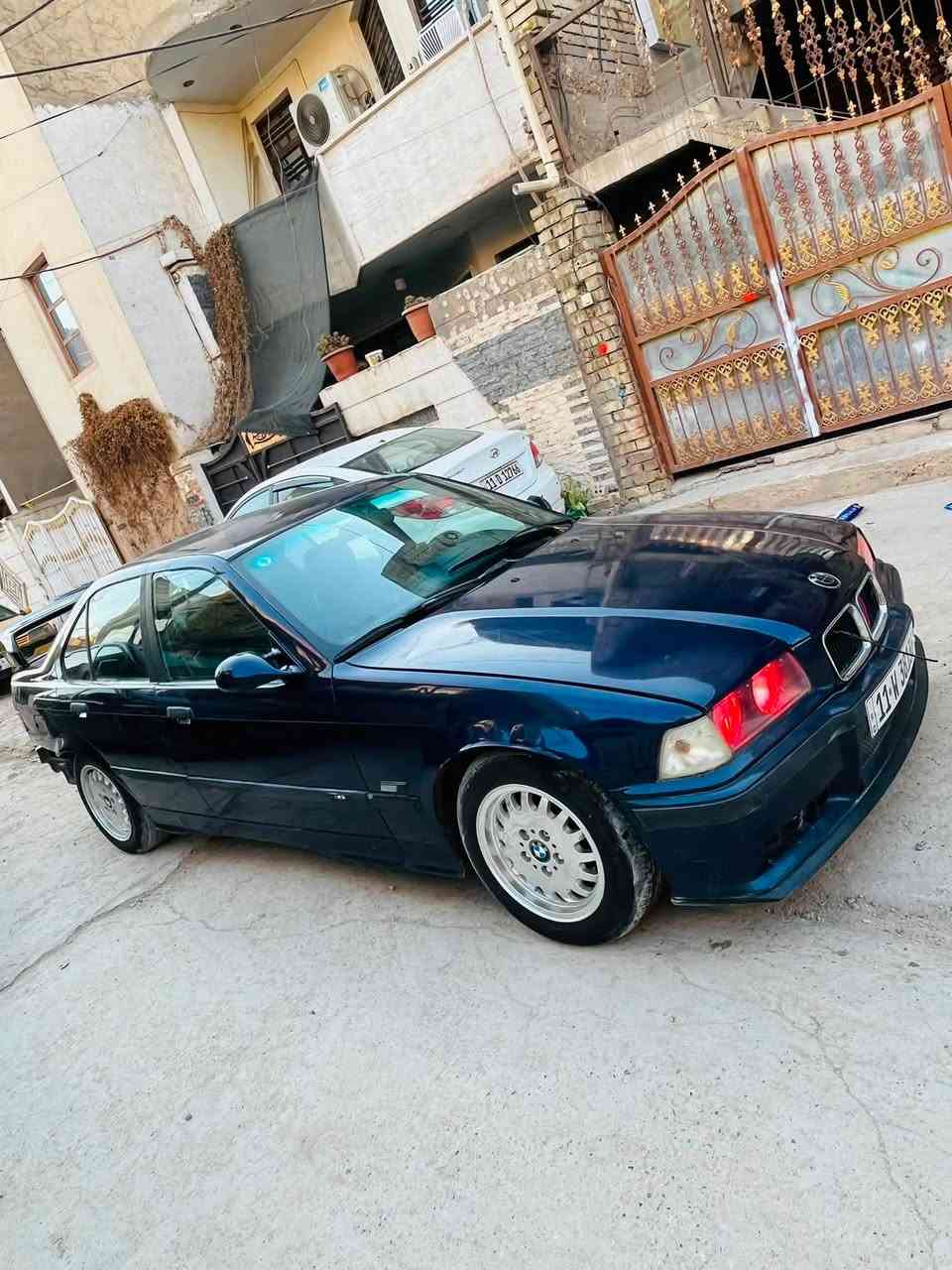 السلام عليكم
BMW E36 325i للبيع فقط 

باسمي تحويل ثاني يوم 
موديل 1992
مكاني بغداد 
عليها كت M كامل 
دعامتيه الخلفيه M موجوده نفس لون السياره 
صبغ جديد جماليه 
كير كفاله و المكينه بيه تبخير شغاله طبيعي تنقيص قليل جدا ما مأثر على عزم السياره 
نقوصات تبريد و البور ستيرن ثقيل أتوقع يحتاج تجفيت 
 

اخوان السياره كلش حلوه ونصبته حلوه وسعره مناسب بل نسبه لهيج نضافه سعر 39 وبيه مجال للشراي مو شراي لا تتصل 

***********
