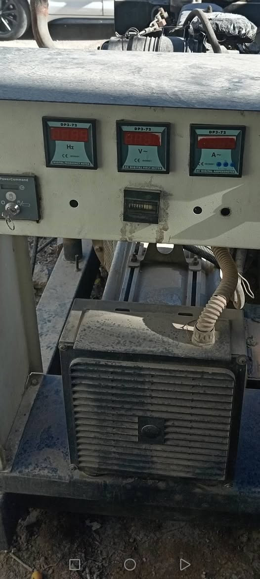 مولدة بيركنز ٣٠ كيفي سيت بلادي نظيفة جدا للبيع بغداد ***********
