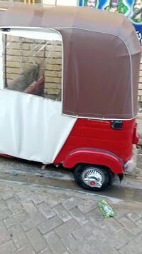 تكتك 18 شهر ل5 تكتك جاهزه لشارع مدينه الصدر رقم الهاتف 07762481872