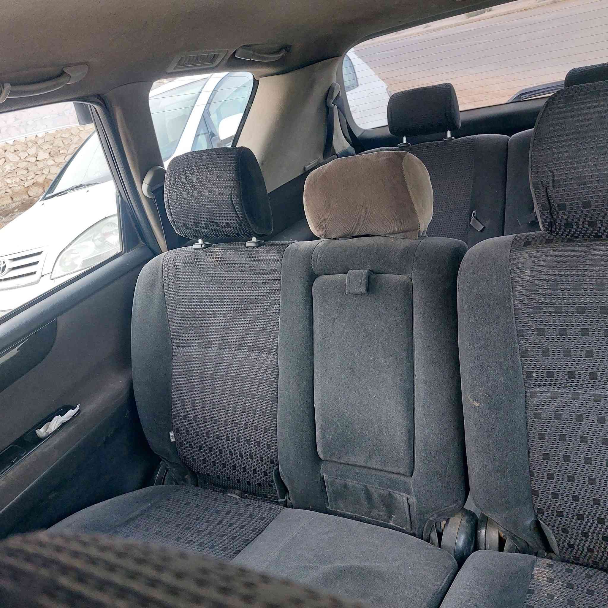 السلام عليكم تايوتا ابسم للبيع
موديل ٢٠٠٣ كرستال فراشه جاهزه حداديه 
مكينه كير   العنوان الديوانيه غماس 
***********
