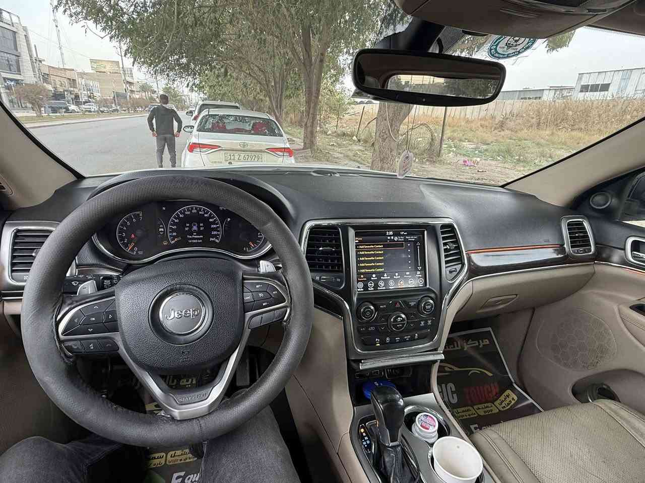 جيب كراند شيروكي فول خليجي موديل 18 ماشيه 140  السعر 240
***********
