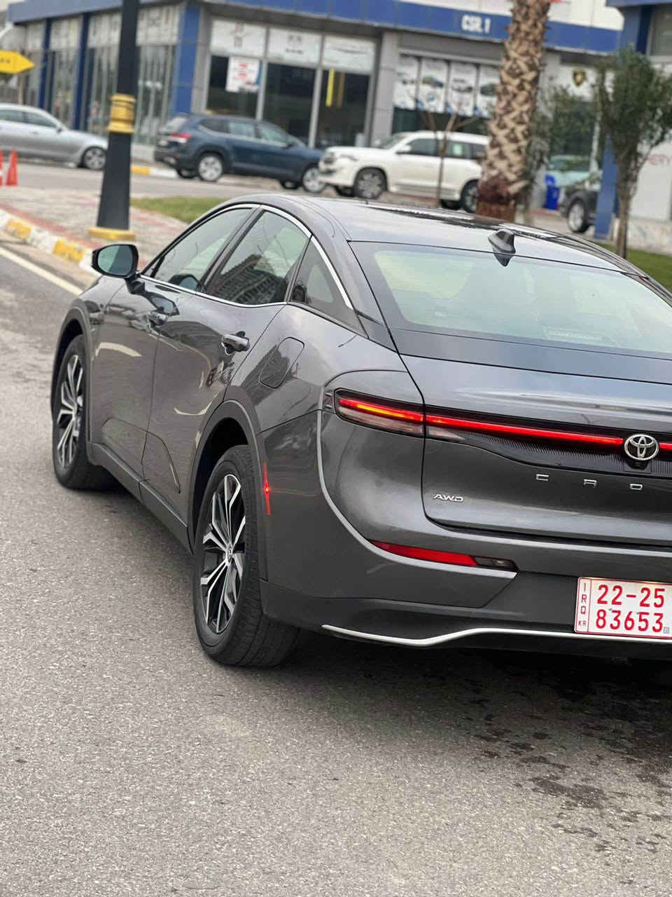 Toyota Crown   2023  XLE 
وارد امريكي 
السعر  265$ ورقه و مجال بسيط
عداد المسافة 64كيلو متر
حجم المحرك 4 سلندر (2.5L)
السياره هايبرد +بانزين
السياره هايبرد 
🔴 مواصفات xle :
نقاط عمياء بالمرايه
السياره بصمه
شاشه كبيره لمس
كشنات هيتر
شحن لاسلكي موبايل
رادار أمامي(تحديد مسار)
رادار جانبي (نقاط عمياء)
رادار خلفي(التحذير من الاصطدام)
تحكم وضعيات القيادة ECO,NORMAL,SPORT
مانع انزلاق+ABS
منافذ AUX+USB
حساسات خلفية+كاميرا
شاشة لمس
تحكمات استيرن
وبقية المواصفات المعروفة xle
الضرر كما موضح بالصوره
كاتي تترقم شمالي فقط 
رقم تلفون و واتساب ☎️
*********** Singapore
