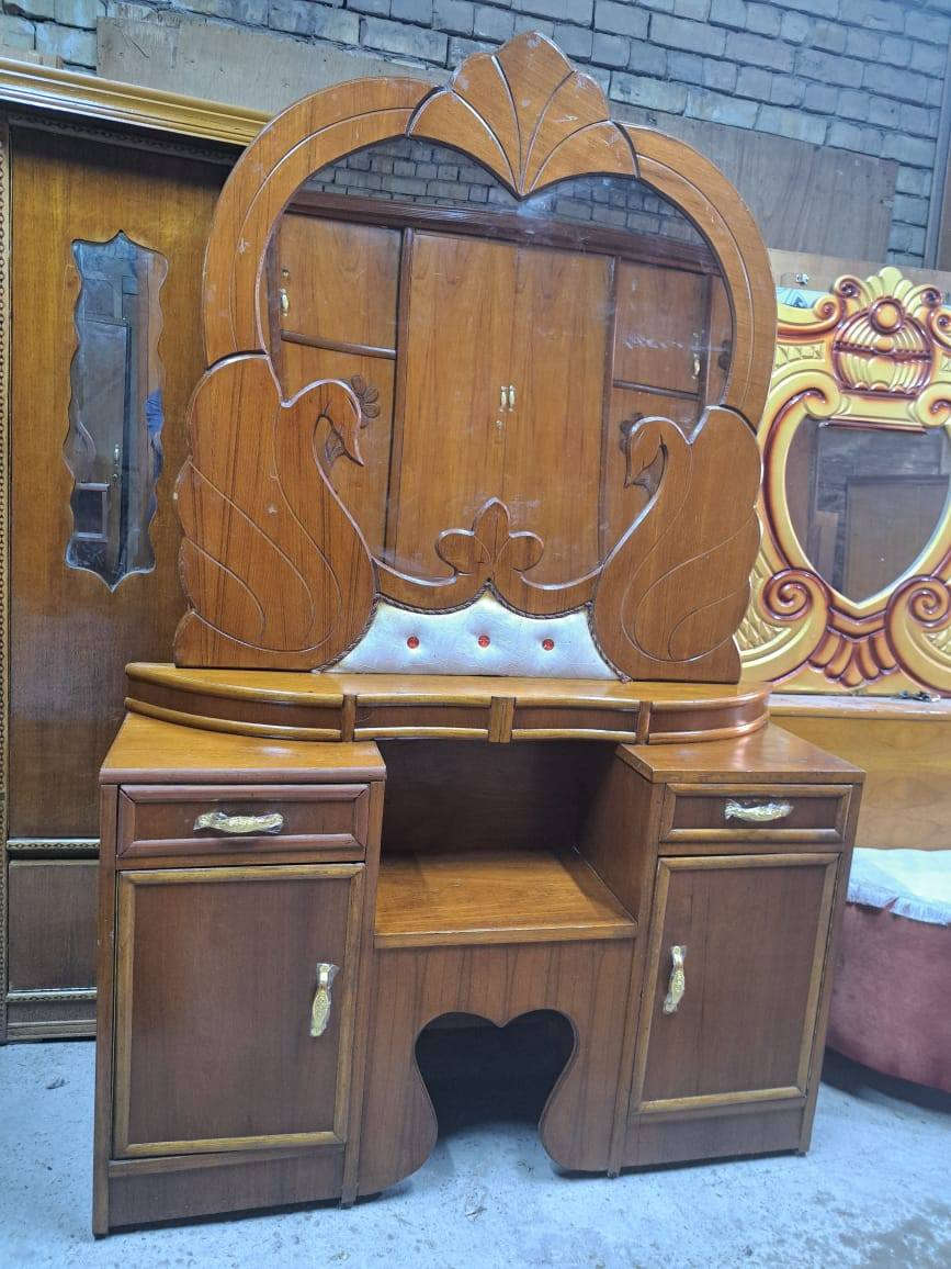 غرفة نوم صاج نضيفه مابيه اي اضرار مكان شعله 
يوجد توصيل لجميع مناطق بغداد بكروه شراي خاص


**إذا كنت صاحب هذا الإعلان وتريد حذفه لأي سبب، رجاءا أرسل رسالة إلى الدعم الفني**