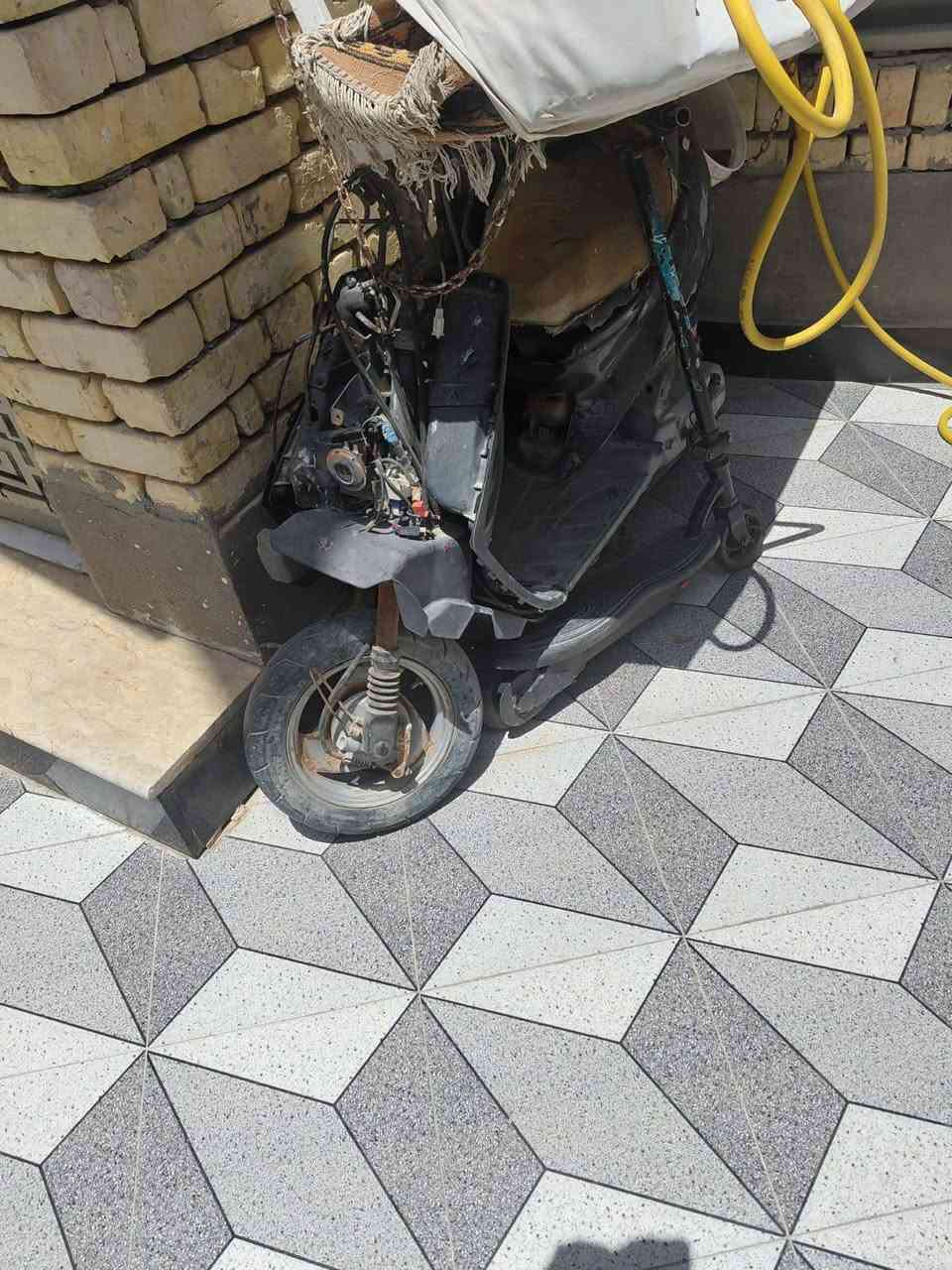 السلام عليكم درجه 9زروف متروكه بيع كوم حديد الشري يدخل خاص السعر 50الف


**إذا كنت صاحب هذا الإعلان وتريد حذفه لأي سبب، رجاءا أرسل رسالة إلى الدعم الفني**