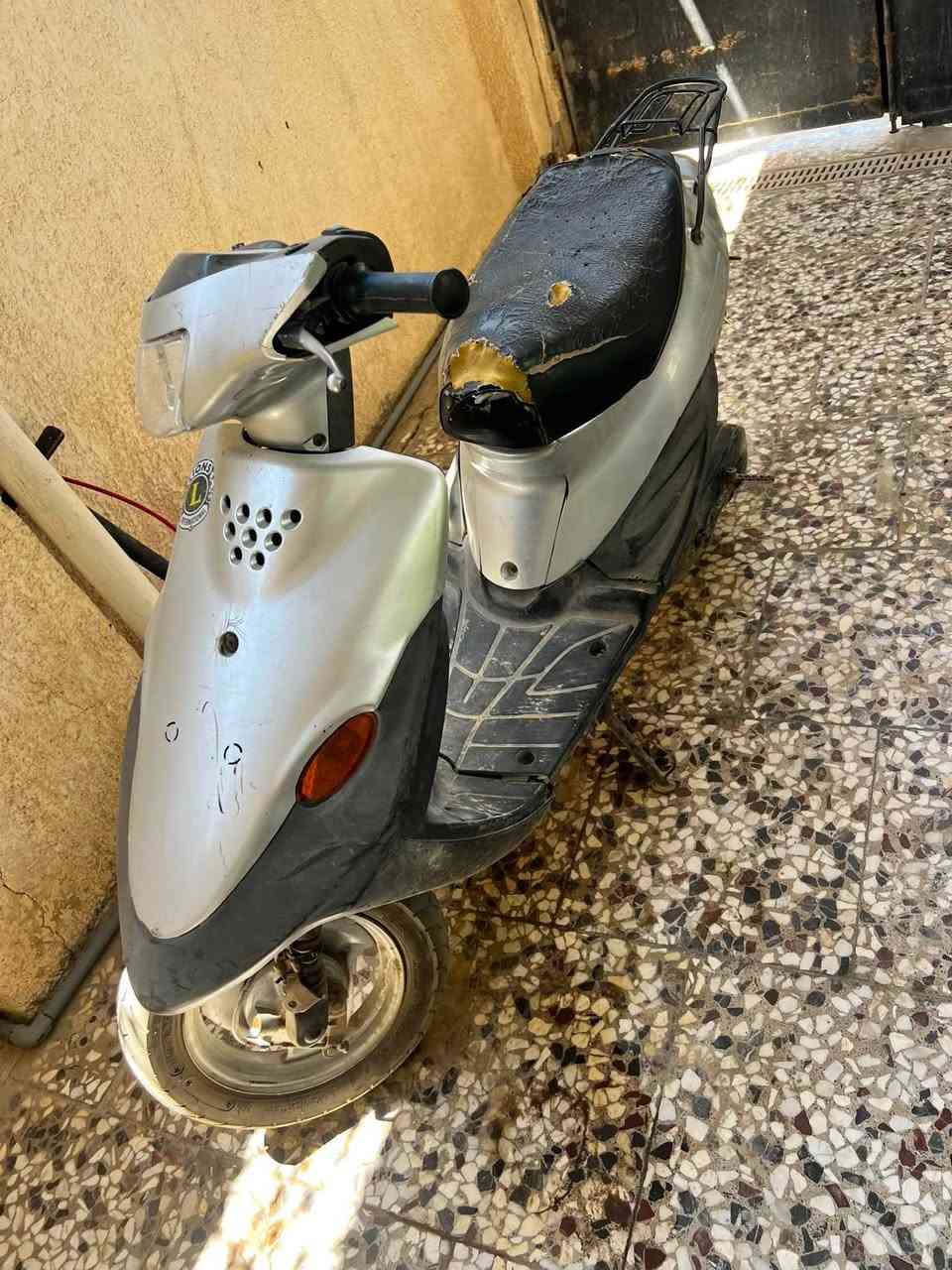 دراجه للبيع نظيفه جدا
عنوان حله حي الصحه 
***********
