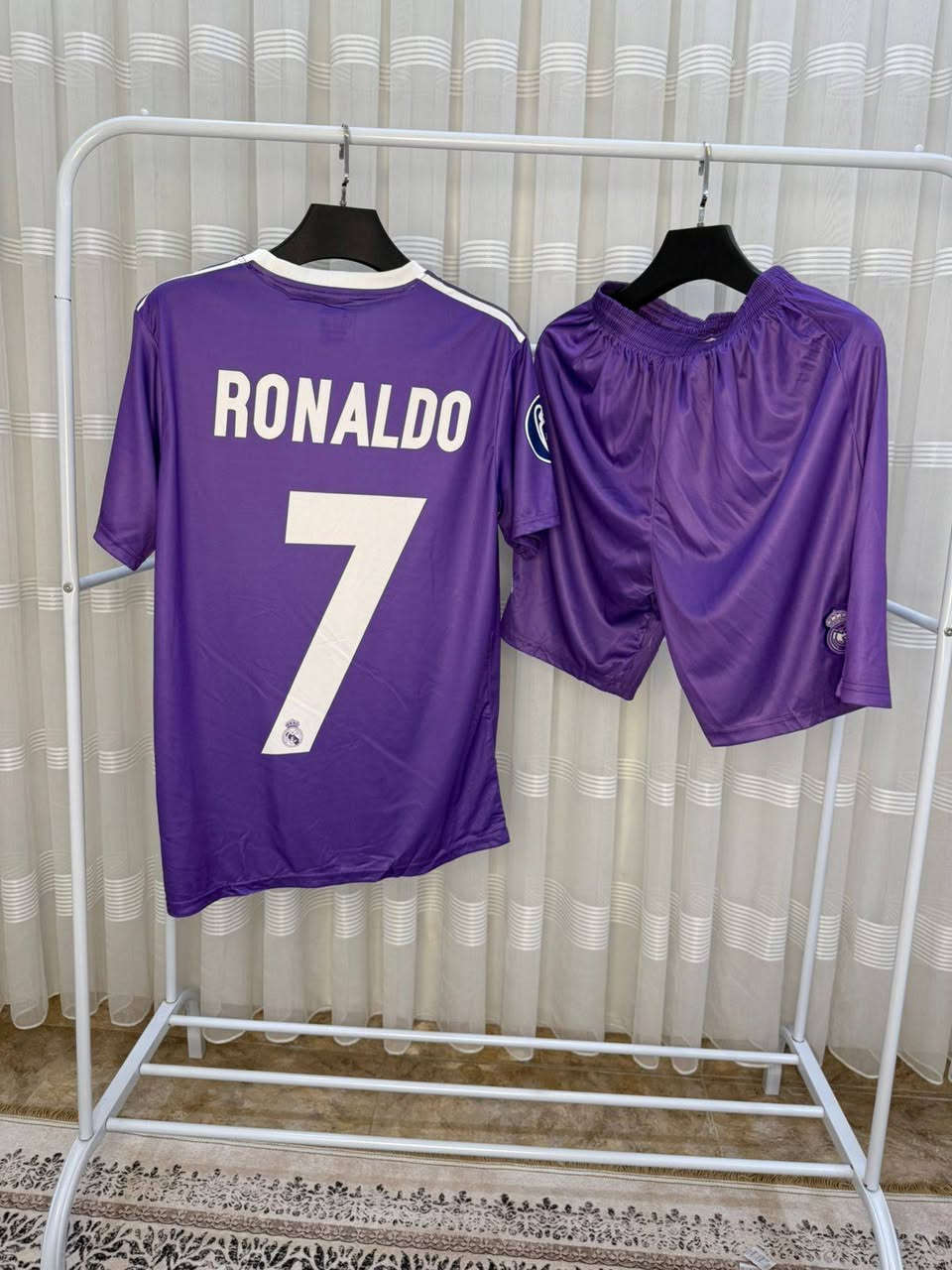 توفر دريس رونالدو.         كامل تيشيرت وشورت 
دريس ميسي  لأسود.      تايلندي طباعة حراري 
دريس مالديني. 
دريس رونالدو البرازيل.   ديالى الخالص حي الجنود
                
                      توصيل موجود


**إذا كنت صاحب هذا الإعلان وتريد حذفه لأي سبب، رجاءا أرسل رسالة إلى الدعم الفني**