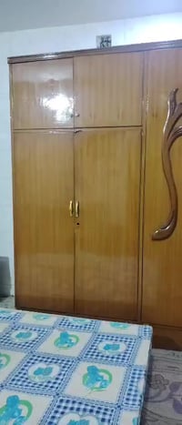 غرفه صاج 6ابواب ملحق صاج داخل وخارج كلش نضيفه السعر 450 ألف بيه مجال ب...