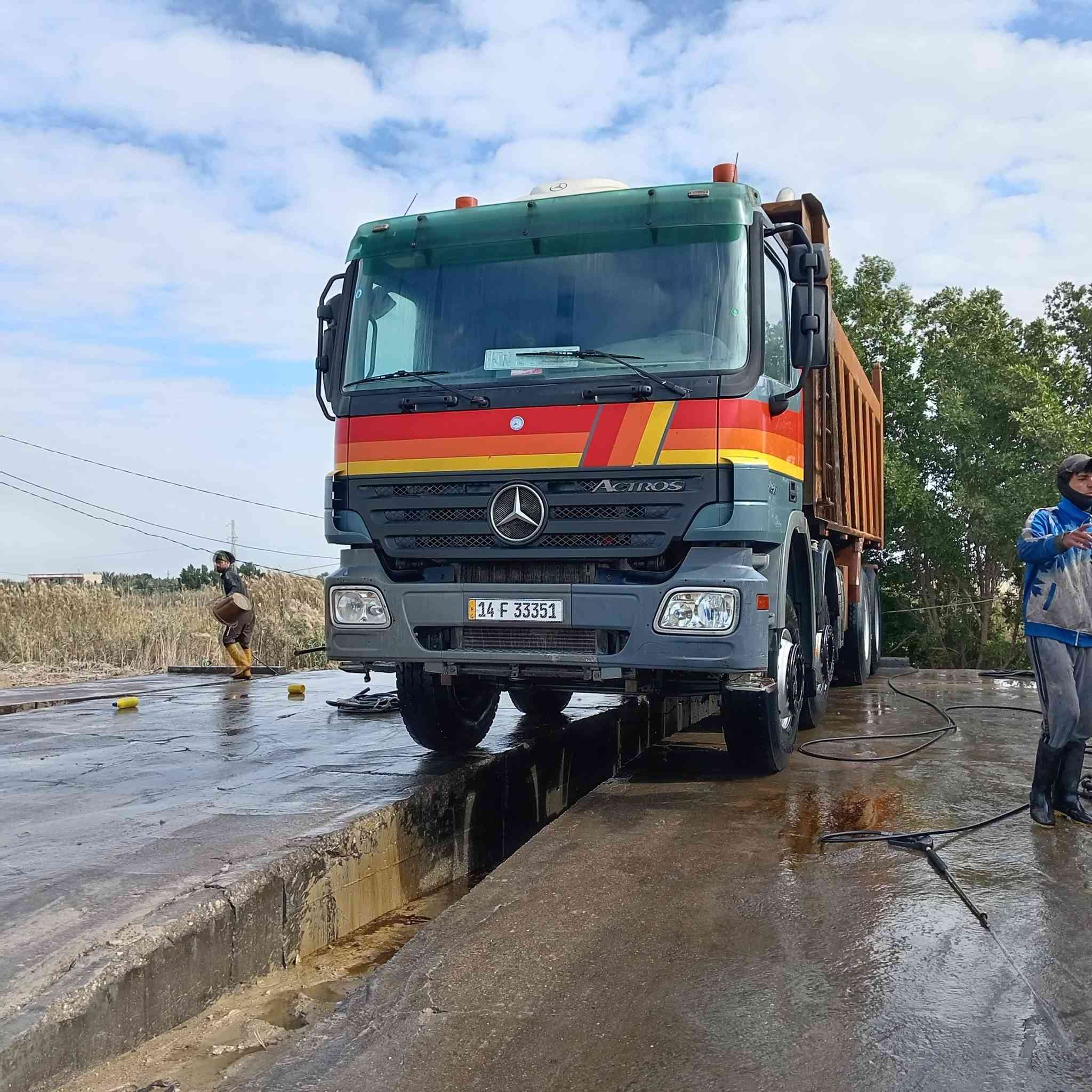 كتروز ما معلايه بمديلهة ٢٠٠٥ مكينه ٥٠ جديده كير كرهباءي جديد مجموعه ٥ فحاه مواصفات فحل شاصي ٤٤ سياره ٣ لوحات مربوطه سنويه جديده بسامينه سياره جديده معنه الكلمه اريدهة ٧ شدات قفل قفل قفل مو شراي لا تخابر  خاص مارد رحمله والديكم ***********
