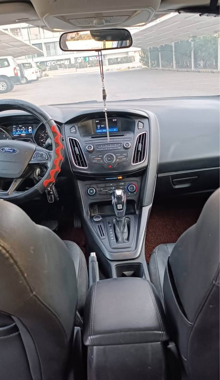 سلاوتان لێبێت فۆرد فۆکس ٢٠١٦ دوو پارچە بۆیاخ ناو جلد ناولید تەعدیل سورع مەکینە ٢٠ بێ تۆربۆ السليمانية, العراق


**إذا كنت صاحب هذا الإعلان وتريد حذفه لأي سبب، رجاءا أرسل رسالة إلى الدعم الفني**