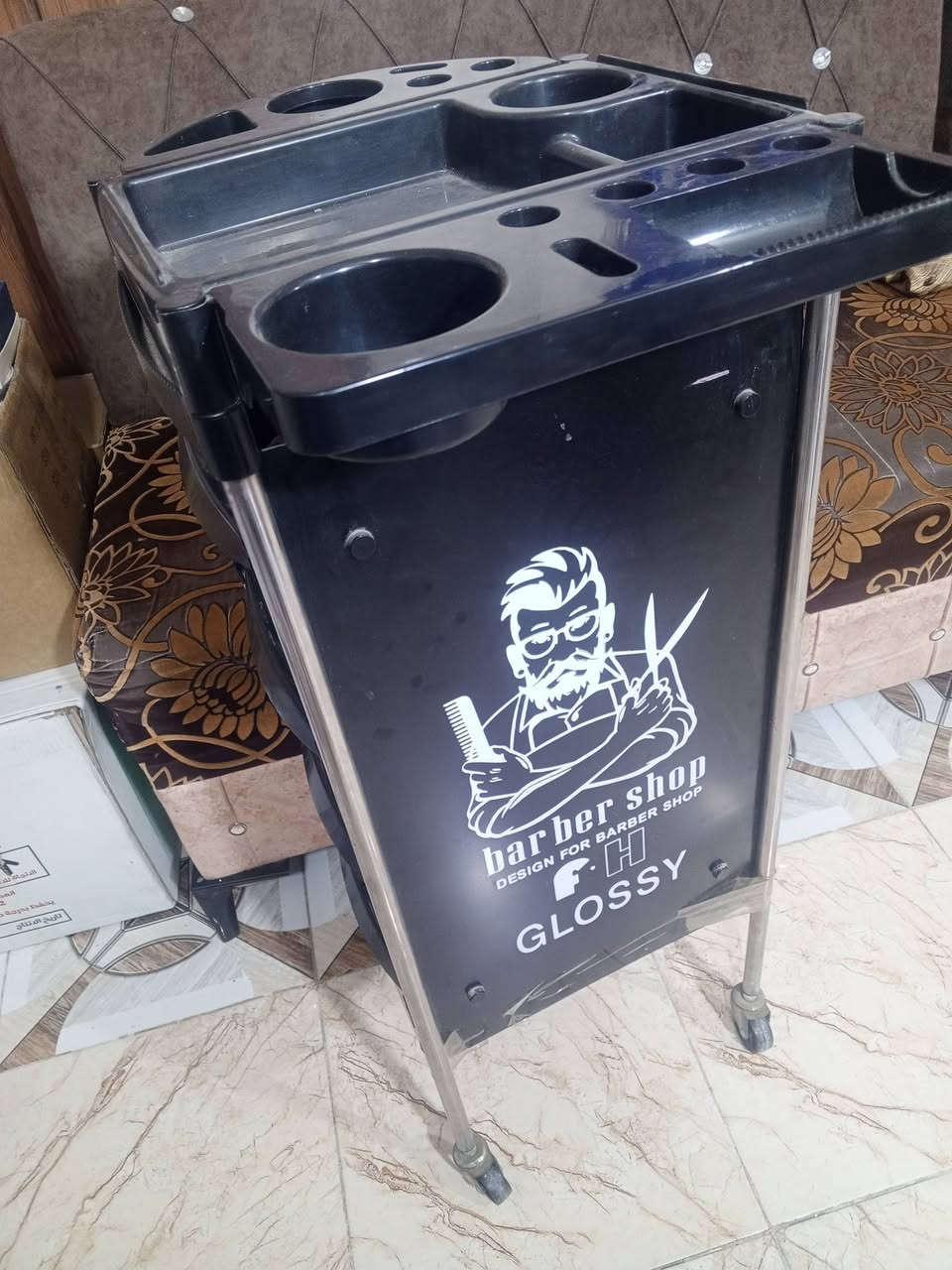 كرسي 30 
ميز 25


**إذا كنت صاحب هذا الإعلان وتريد حذفه لأي سبب، رجاءا أرسل رسالة إلى الدعم الفني**