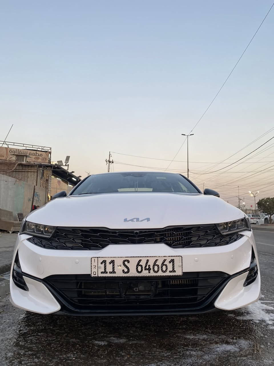 السلام عليكم
K5 2024
جيتي لاين
داخله كتاب شهداء تريد وكاله اي شي اني حاظر 
باقيلهه سنه و9 اشهر وتصير حره 

المحرك :1600 تيربو
الحادث موجود ب صور تبديل بنيد وتصليح ربع الجاملغ 

فول مواصفات عدا بانوراما 
تبريد بيانو
جنطة ذكية فتح تلقائي
اوتو هولد
شاحن وايرلس +لاسلكي
تحديد مسار
مثبت سرعه
نظام مانع انزلاق 
نقط عمياء 
رادارات امامية وجانبية وخلفيه 
حساسات إماميه وجانبية وخلفيه
تدفئة كشنات 
ابل كاربلاي واندرويد اوتو
شاشه كبيرة
دواخل جلد احمر 
5 وضعيات قيادة 
تشغيل عن بعد 
بصمه تشغيل +بصمه أبواب 
وبعد بيهه هواي مواصفات 
رقم بغداد 
ماشية 17 الف سياره جديدة
صور الحادث موجودة بالصور
السعر 168
مكاني بغداد حي اور 
للاستفسار ***********
