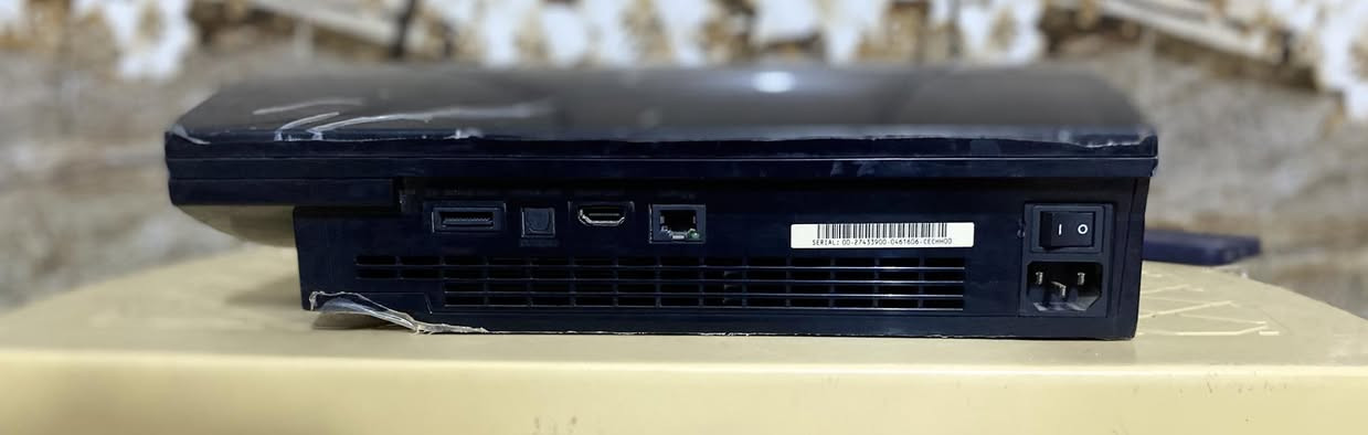 سلام عليكم حبايب سوني بلي3 جهاز 2 جوستك مع كيبل HD وكيبل شحن الجوستك وكيبل الكهرباء وهارت ألعاب إلى العاب موضحة بالفيديو سعر جهاز 135 ألف وبي مجال رقم هاتف واتساب ***********
