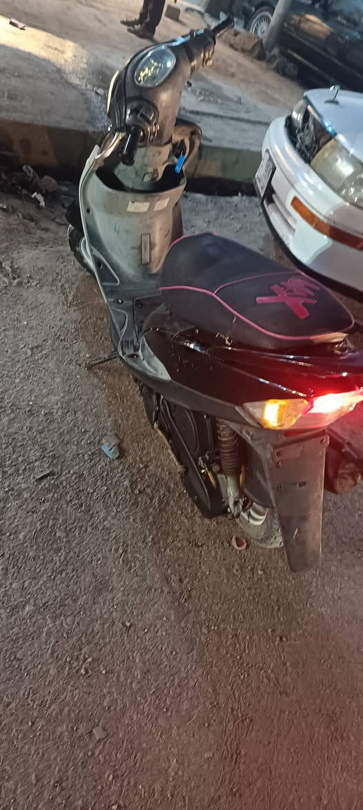 ماكس 120 للبيع دراجه كامله 55 تجي شغل وشوف
مستعجل عله بيعته 
450 سوق الشيوخ
*********** واتساب /اتصال
