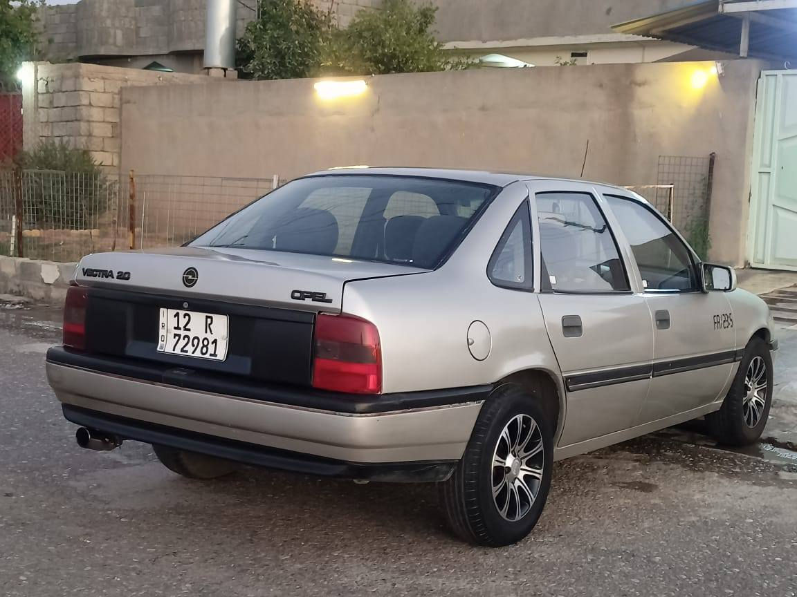 السلام عليكم اوبل فكترا موديل 1990
شرط بدون حادث صبغ جماليه
 كير شرط
وكاله وتحويل شرط
محرك 20 شرط لاصرف لا نفخ
تواير 4 جدد قبل سبوع شادهن
صدر قبل سبوع
يعني شغل ومشي
العنوان حمام العليل قريه امنيره 
السعر 48 وبيها مجال
الاستفسار ***********
