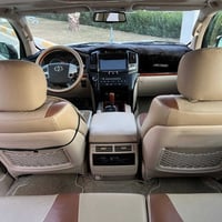 لاندكروزر • ٦ سلندر • ١٠٩٠٠٠ كم