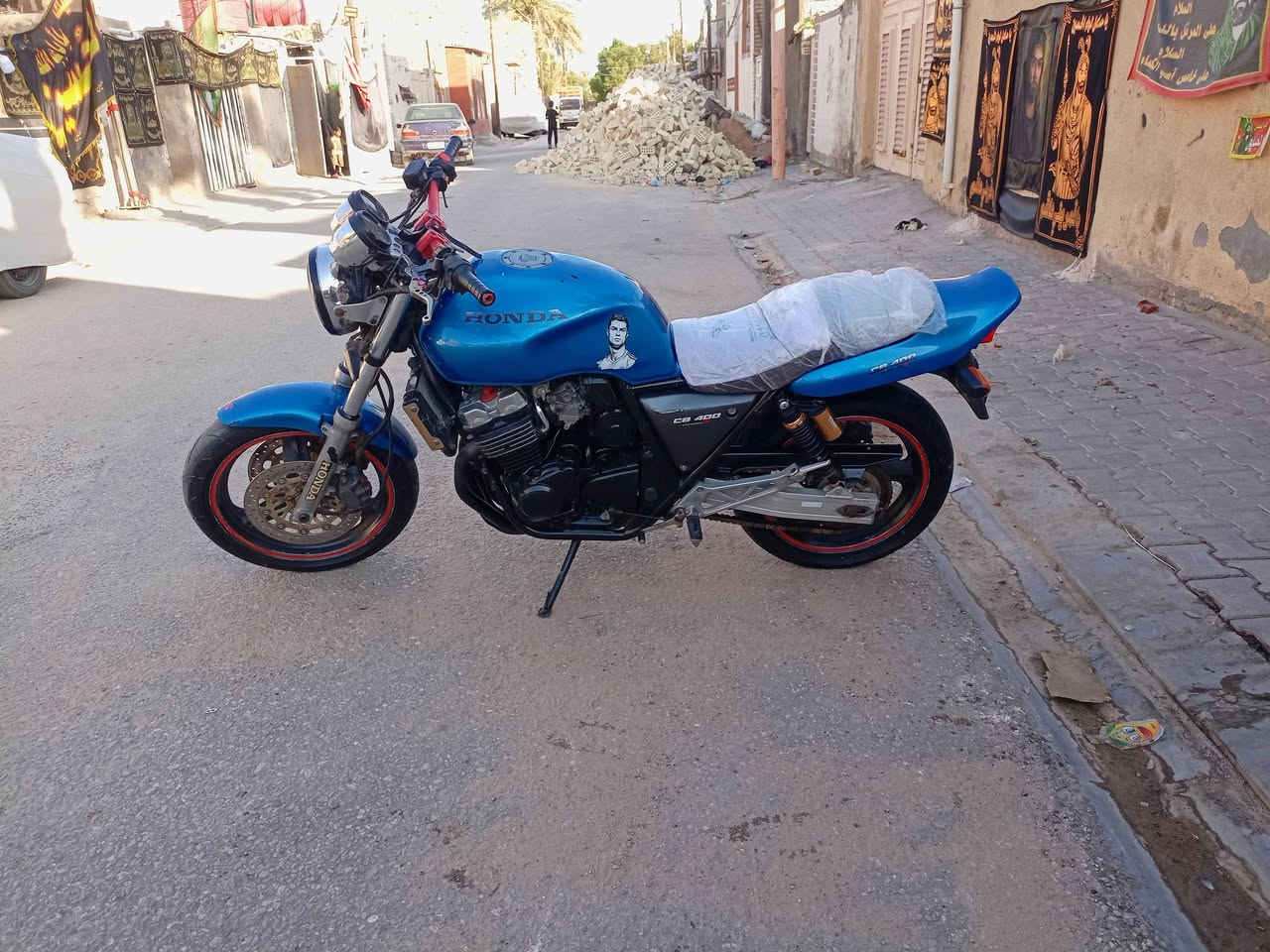للبيع المكان نجف اوراق سيبي فور جيل اولل مستعجلل علبيعه
***********
