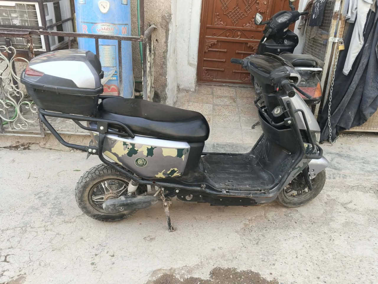 دراجة شحن موديل 2025
7 بطاريات كبار شرط عل فحص وحده وحده 
تمشيك 60 كيلو بشحنه الوحده 
نقصها فقط واقيه طين خلفيه
رزانه فول
بصمه وسويج
مدرعه 
بريكات أمامي خلفي هايدروليك
السعر 475 وبيها مجال
مكاني بغداد الحصوة ابو غريب ***********
