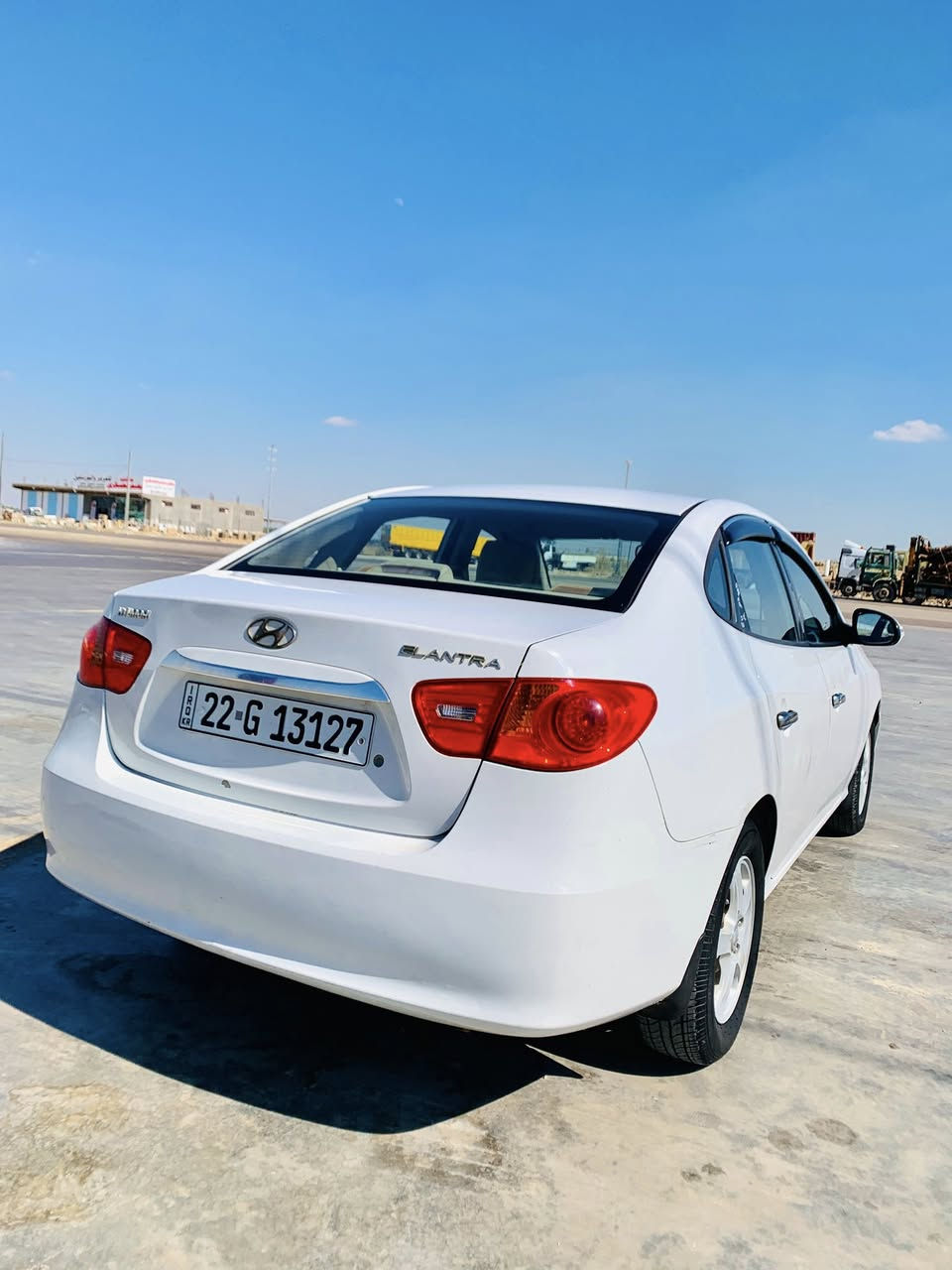 للبيع هونداي النترا 2010 خليجي لون ابيض رقم أربيل دولي  شرط التحويل…
سياره خير من الله حيل حلوه واحلى من الصور
مواصفات 
محرك 1600 خير من الله لا تبخير ولا تنقيص 
كير شرط بدون كل عيب صدر جديد
تبريد ثلج تدفئه نار سياره جاهزه مجهزه بدون نقص…
السياره كفاله عامه قطره صبغ ماكو فقط بارد بالباب الخلفي …
السعر 120 وبيها مجال 
مكاني /واسط الصويره 
***********
