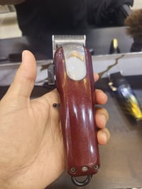 مكينه  WALL ماجك باب اول ممفتوح بيه برغي بس الموس عوزه حد هيه وشاحنته ...