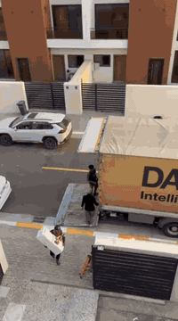 #شركة# الأمان# للنقل الأثاث المنزلي والبضائع 
واتساب واتصال ***********
واتساب واتصال ***********
💯

1:*"يوجد سيارات مخصصه للنقل 🚚🚚
2:*"يوجد عمال متخصصين بنقل الاثاث 👨‍🔧👨‍🔧🧑‍🔧🧑‍🔧
3:*'يوجد كادر اختصاص بفتح وشد الغرف بكل انواعها العراقي 🇮🇶 والتركي 🇹🇷 والماليزي 🇲🇾🔨
4:*"يوجد كادر متخصص بفتح وشد السبالت  والكاونترات الخ من  المنزل🪛
5:*"يوجد وصول لمحافضات العراق كافة 
6:*"عملية النقل بالكامل لاتتجاوز 24ساعه فقط ✈️ ✈️ ✈️
*" (نغلفلك الاغراض بكراتين وشلفان مخصص للملابس🙅)*"

العنوان :( بغداد الوزيريه خلف مسرح الطليعة)#
