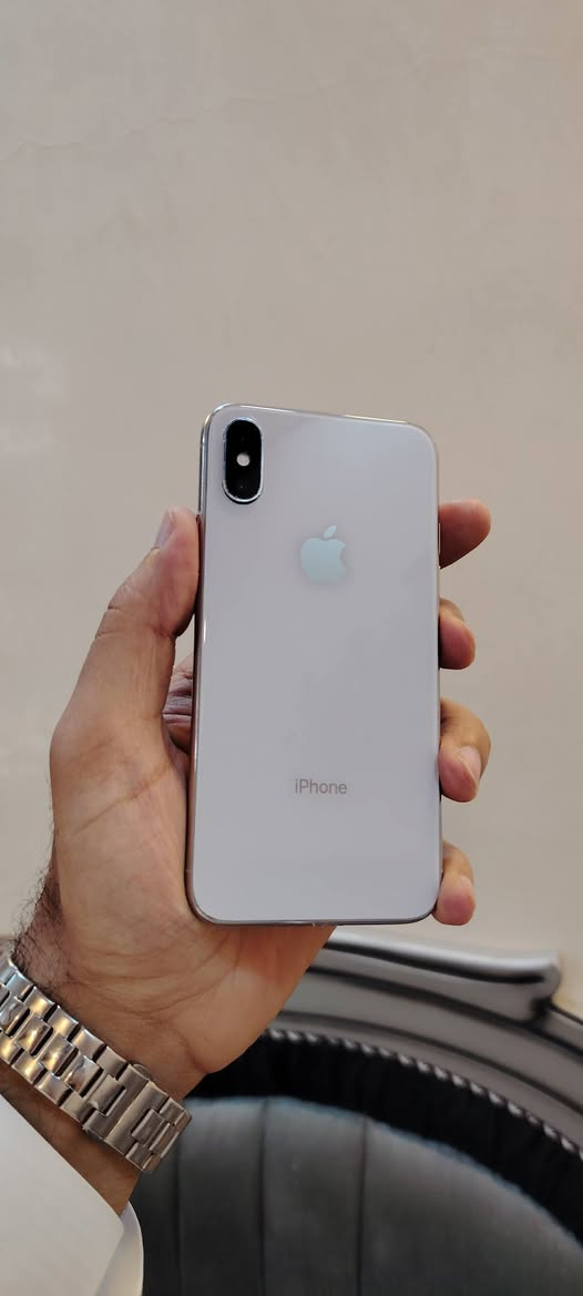 ايفون X للبيع ذاكرة 256 بطارية 93 مستبدل شاشه نوعيه ممتازه فقط فيس ايدي متوقف
للتواصل ***********
عنوان بعقوبه التحرير
