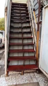 مشتمل للايجار طابق ثاني حي القاهره للتواصل 07704260222