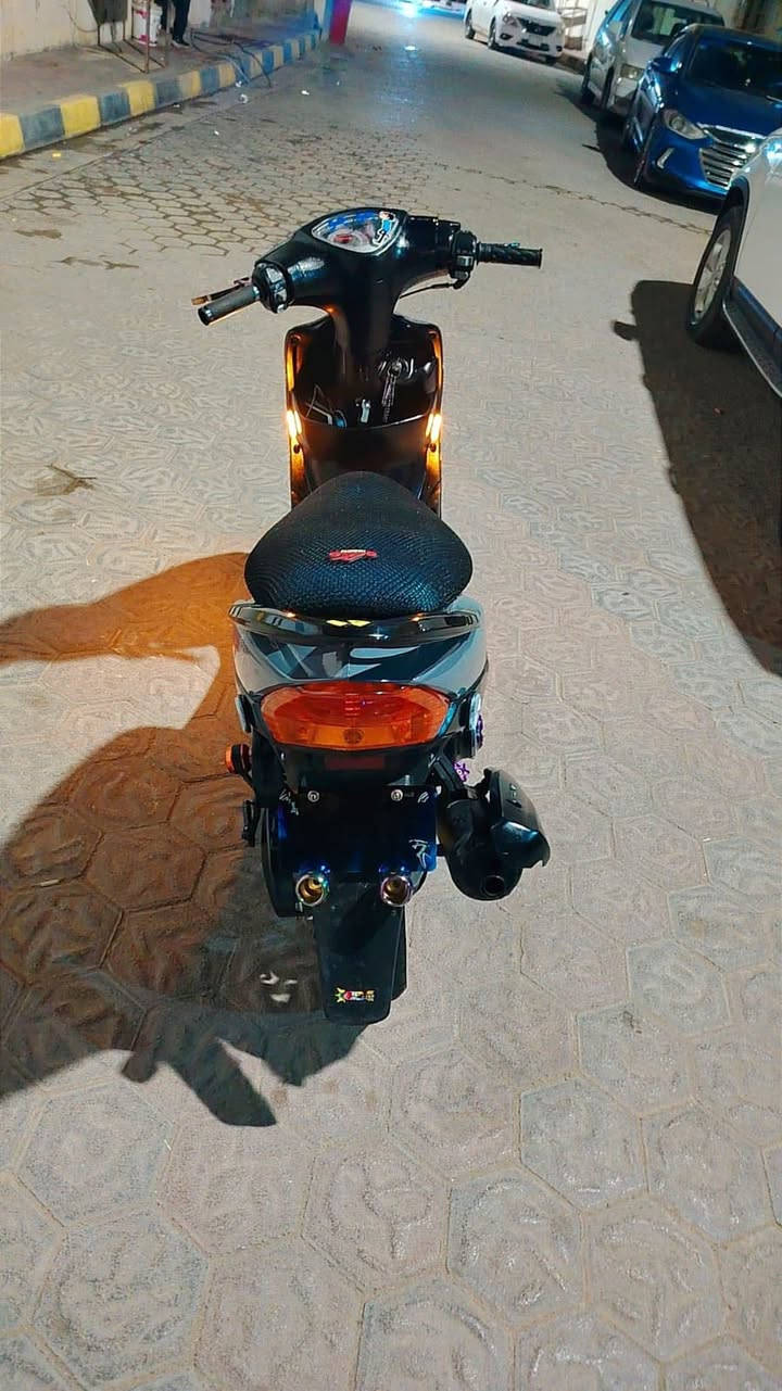 ماكس مكينه ٥٥ مفوله كلشي ما بيها نقص  مكفوله من كلشي كفر ٧ الوان كلج رياضي تايوان  +عقل رياضي رياضي شلعه فول كلشي مقوله سعر ٧٠٠ بيها مجال هذا رقم ***********
