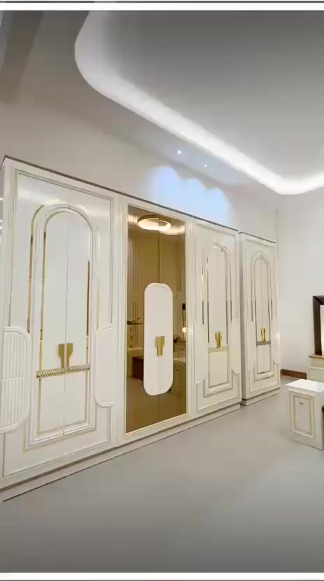 معرض القلعة للغرف التركية قرب مصور الزهور قرب سعيد ايدام بأدارة جعفر النجار ***********  / ***********
