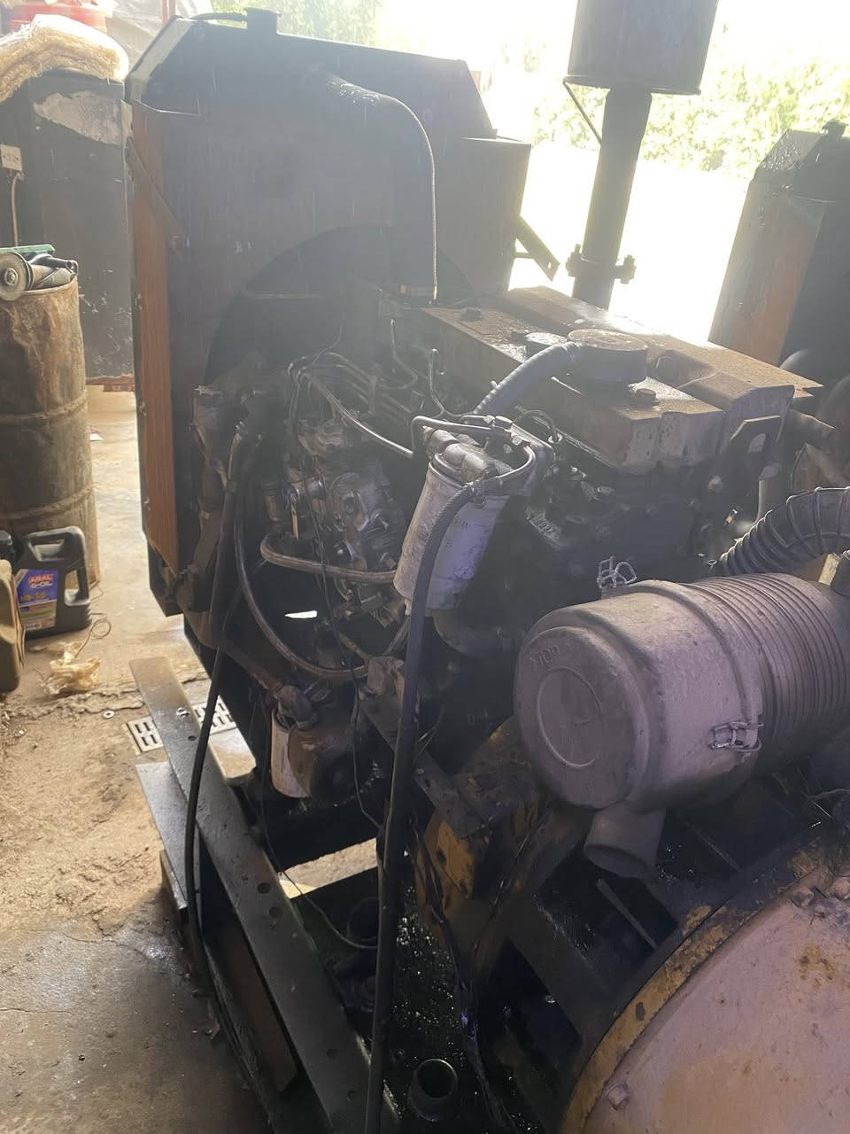مولد بيركنز إنكليزي 75 kv والثاني مولد بيركنز لوفل 80 kv البيع شلع اثنينهن مكاني بغداد ابو غريب المولدات شغاله بمعمل للاستفسار اكثر الاتصال ***********
