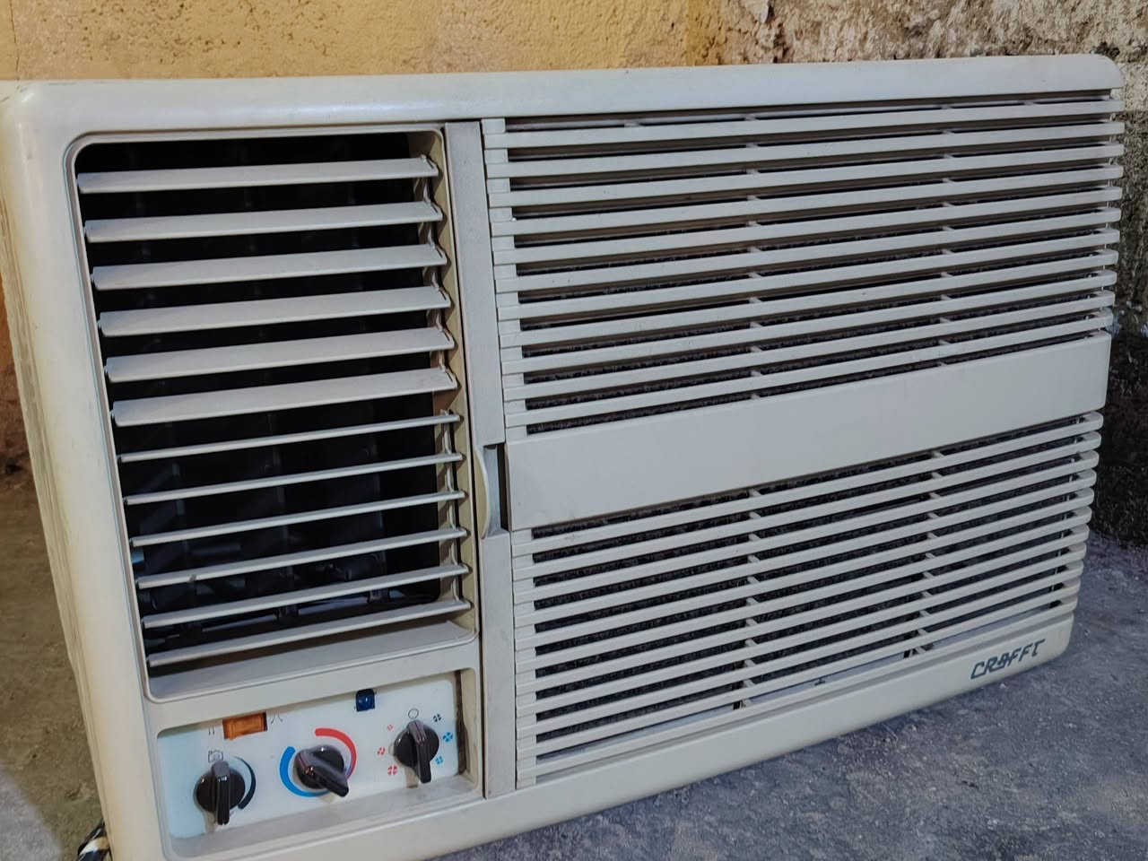 سلام عليكم مكيف على وضع شركه شغال كامل البيع ماه داخل تصليح ابد على وضع شركه انطي سعر بل يرضي بي الله وتعال أخذه مكان بغداد اليرموك هاذه ***********
