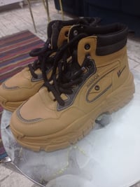 قياس ٤٠ • خلي سعرك