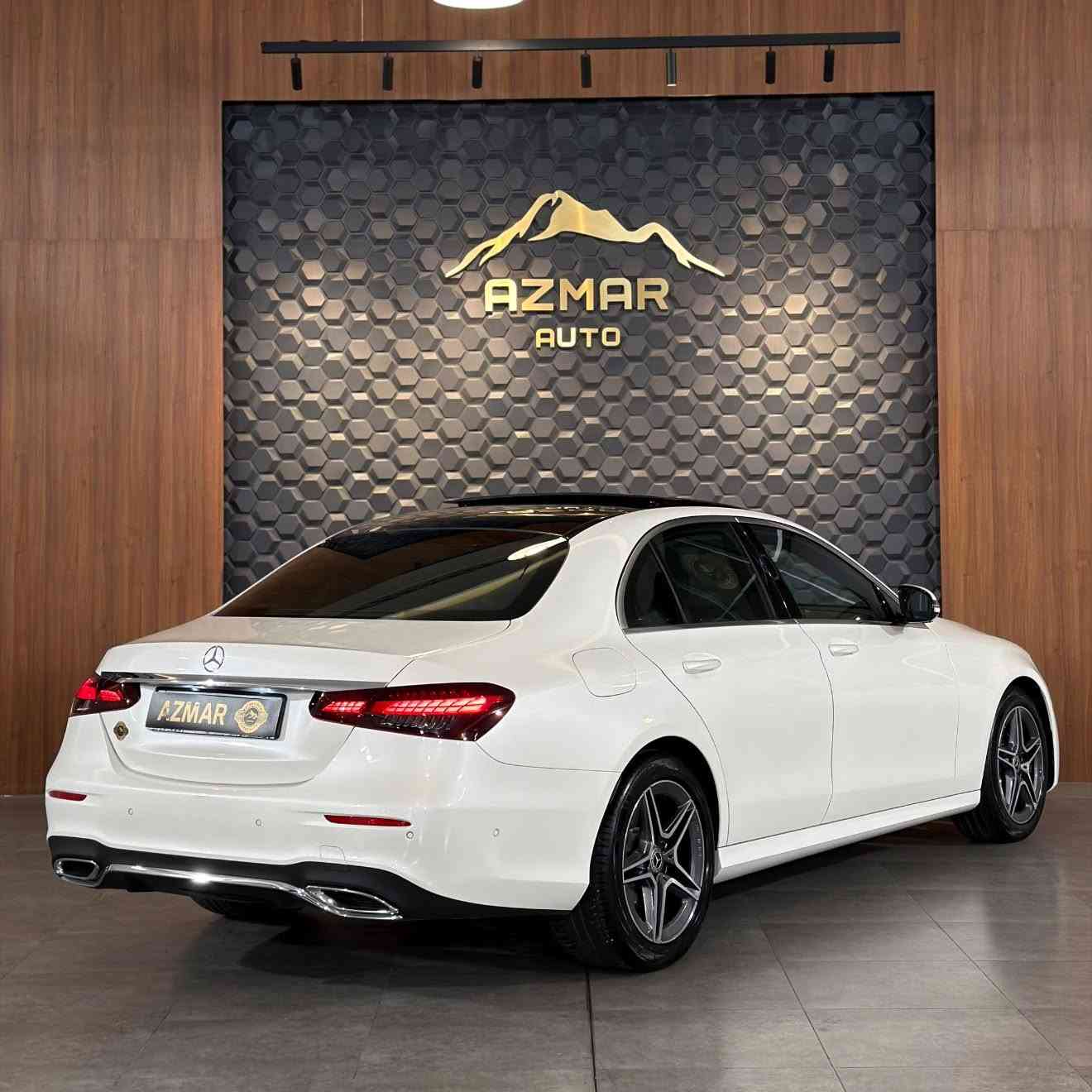 ‏E class amg 2022
سعر 385$ ورقة
وارد الماني ضمان دولي 
 محرك ٤ سلندر بانزين 

✅ مواصفات فول ✅

🛑 بنوراما
🛑 ٤ كاميرات 
🛑 كيج الكتروني 
🛑 سيتم صوت برايمستر🔥
🛑 اناره داخليه ٦٤ لون 
🛑 كت AMG بلادية
🛑 ويل وتاير جديد 
🛑 لايت عدسه 
🛑 مرايا شفط 
🛑 حساسات ٣٦٠ درجه 
🛑 كشن هيتر 
🛑 سياقة ذاتية ( Auto pilot 🧑‍✈️ ) 
🛑 قرائه طريق
🛑٥ بردات

 وباقي مواصفات المارسدس المعروفه 

السيارة مرقم و جاهز تحويل او وكالة بشرط
السياره صفر مسج 
السيارة مكفول كفالة عامة

سعر : ٣٨٥$ ورقة
للاستفسار : ***********

العنوان : السليمانية المعارض الجديدة شركة ( ازمر اوتو ) معرض رقم ٣٤
