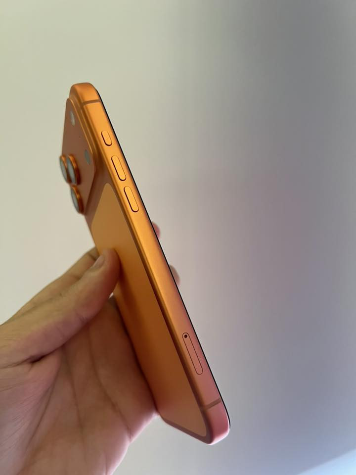 للبيع 17 برو ماكس ذاكره 256 بطاريه 100 مشحون 17 مره حاله حال الجديد ضمان سنه يجي تك سيمكارت ملحقاته كامله ويا شخط مابي 

السعر : 1870 
شراي اتصل 
***********
