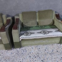 تخم سعره ١٠٠ ست مقاعد وميز بلازمة سعره ٤٥ وتيب الم ورده ٢٠ وبيهن مجال ...