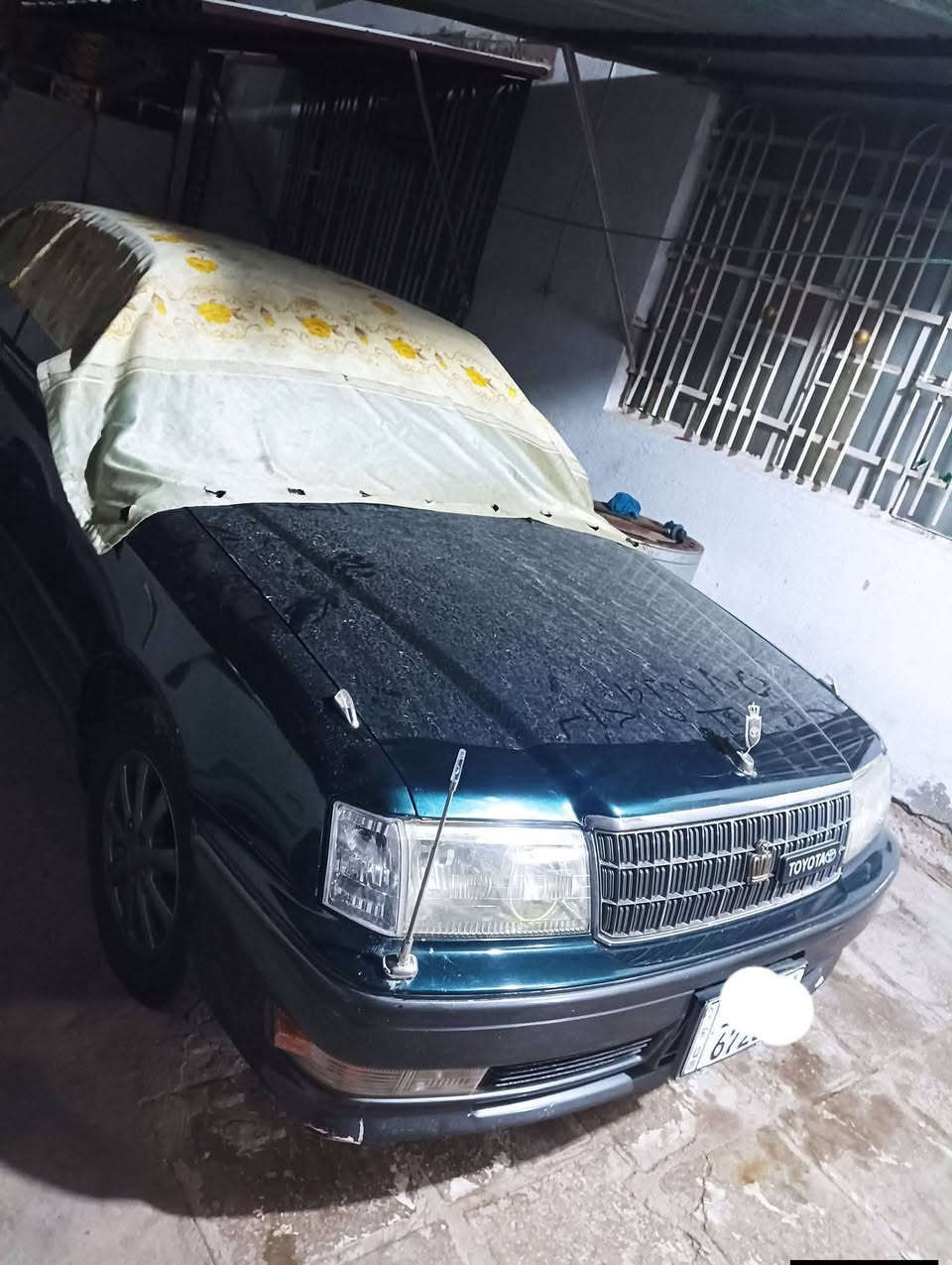 سلام عليكم
للبيع راس الثور كصه قماره فقط 
طكت جاكوج ما بيهه مكفوله من الضربه والصوليات والكص الثانيه 
رقم دولي 
مكينه وكير مكفولات حداديه وره كدام جديده كهربائيات كله شغاله تخم تاير ويل كب دوشمه وكاعيه وكشنات ودشبول وتبريد كله جديد 
مكان نجف كوفه 
الاستفسار عن هذا الرقم 
***********
