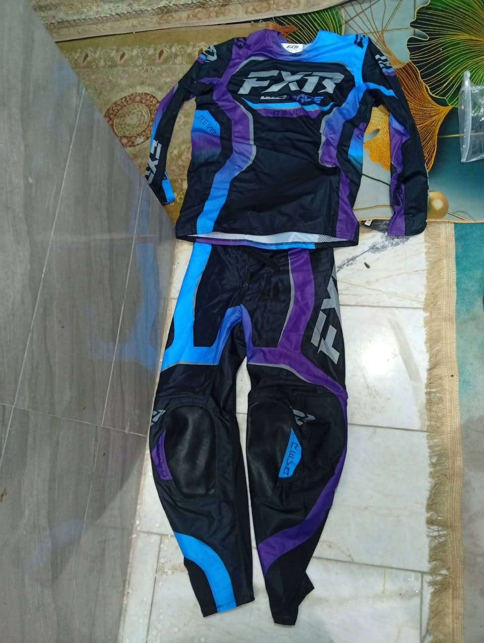 قققيم وذا عجبني سعر بالعافيه❤️🫶🏿


**إذا كنت صاحب هذا الإعلان وتريد حذفه لأي سبب، رجاءا أرسل رسالة إلى الدعم الفني**