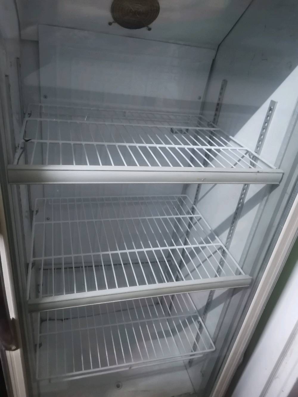 عارضات أسواق السعر الوحدة 160 الف وبي العنوان بغداد الشعب ماعندي توصيل رقم واتساب *********** 