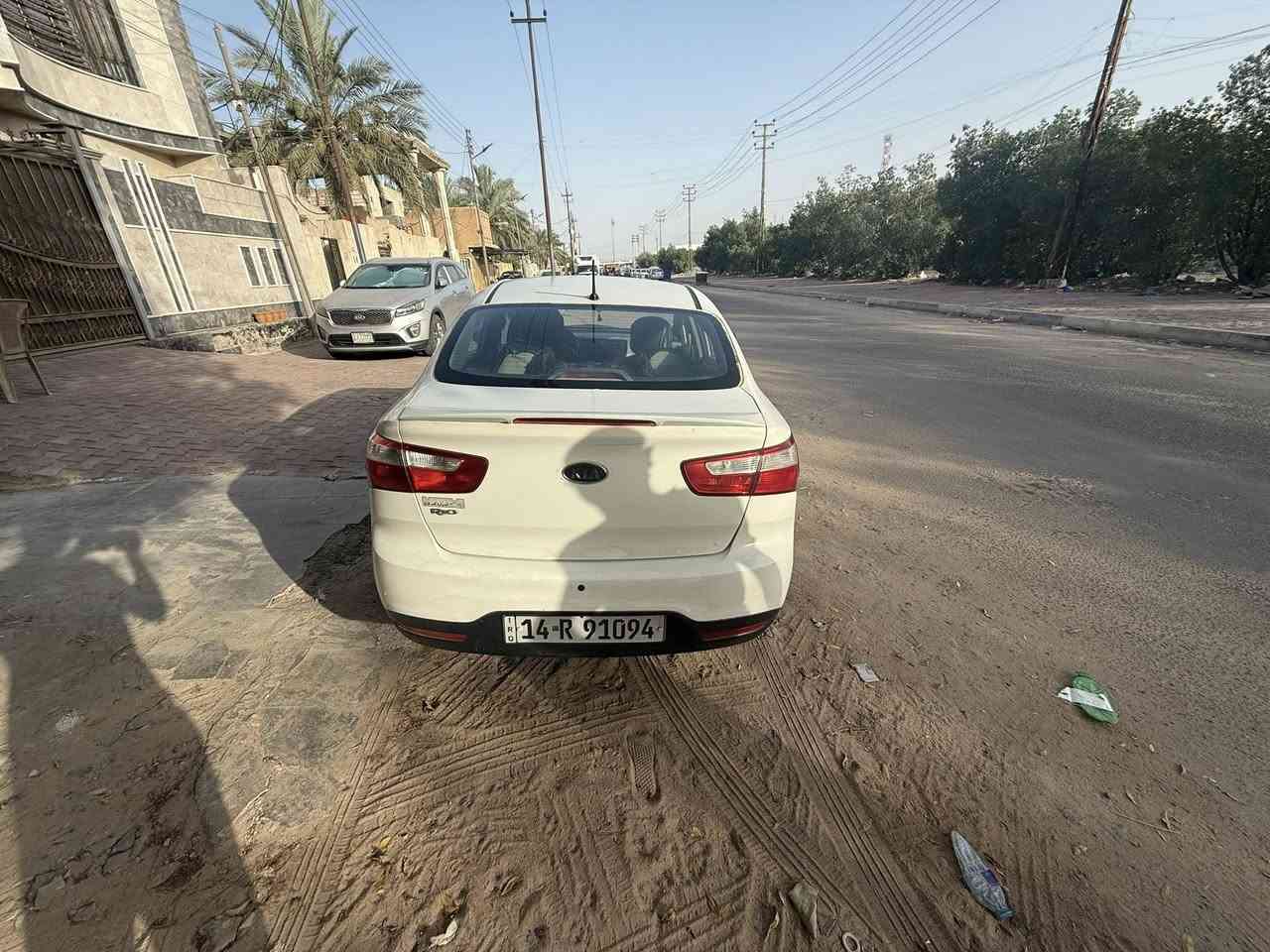السلام عليكم كيا ريو 2014 سنوية جديده صارلي 9 اشهر من جددتها بأسمي تحويل ثاني يوم حدادية جديده كير ومحرك شرط كلها شغال مكانها البصرة حي الكفاءات السعر 80 وبيها مجال حك الجية 
رقم التلفون ***********
