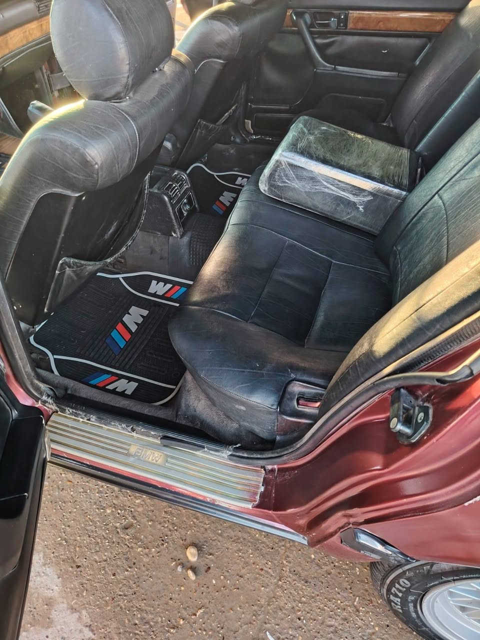 بي ام دبليو 8 سلندر موديل 92 مشروع وطني سياره جاهزه كهربائية كله شغاله سياره خير من الله بيع او مراوس حسب القناعه. *********** السعر 56 قفل
