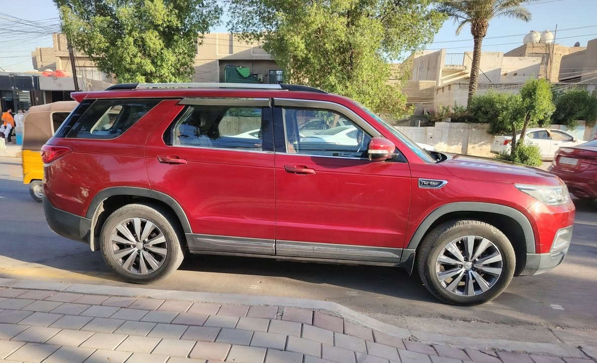 🔥 للبيع شانجان CS95 موديل 2019  الفول 🔥
💰 السعر: 20 مليون دينار عراقي 

🚘 Changan CS95 2019
📍 بغداد – حي الأمين
📄 مرقم بغداد الإنكليزي الجديد
✅ السيارة باسمي - مشروع وطني – تحويل ثاني يوم
 
📆 السنوية جديدة لحد 2031
📆 الهزة جديدة باقي بيها سنة
📆 سونار جديد يم سونار المندلاوي 

✨ المواصفات والتجهيزات:
▪️ محرك 2.0 Turbo اقتصادي وقوي
▪️ سحب أمامي (Two Wheel)
▪️ ماشية 80 ألف كم فقط قابب للزيادة 
▪️ 7 راكب
▪️ بانوراما (فتحة سقف)
▪️ شاشة تابلت ضخمة
▪️ كامرة خلفية
▪️ جنطة كهربائية
▪️ دخول ذكي + بصمة تشغيل وأبواب
▪️ تشغيل عن بعد
▪️ هاند بريك كهربائي
▪️ أوتو بريك
▪️ كراسي كهربائية
▪️ تحكم ستيرن جهتين
▪️ حساسات أمامية وخلفية
▪️ سونار حديث
▪️ إنارة محيطية LED داخلية فخمة
▪️ تبريد 3 قطعة ثلج ❄️
▪️ إيرباكات موجودة
▪️ مرايا شفط تفتح وتنسد تلقائي ويا التشغيل والإطفاء

⚙️ أنظمة القيادة:
✅ Eco
✅ Normal
✅ Sport
✅ Snow

📋 ملاحظات السيارة:
▪️ ضربة خفيفة بالجاملغ الأمامي وتم صبغه كلير
▪️ شخط بباب السائق وتم صبغه كلير
▪️ باب خلف السائق مصبوغ كلير

🚗   السيارة كاملة مكملة، محرك وكير خير من الله، استخدام مرتب ونظيف جدا.

   التواصل عبر الواتساب : ***********
