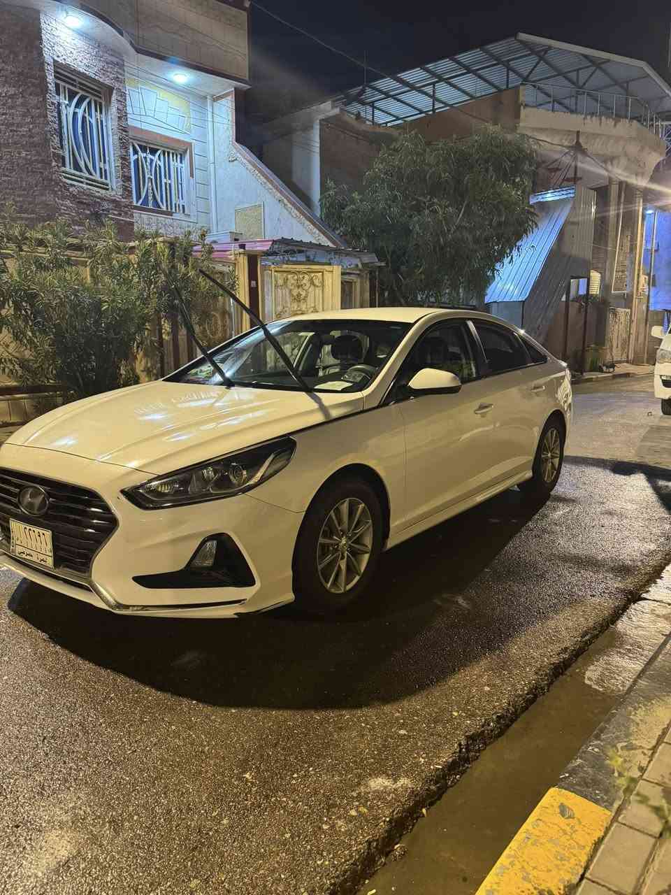 السلام عليكم..
سوناتا 2018 وارد امريكي رقم بصرة باسمي تحويل ثاني يوم نص فول ومعروفه مواصفات النص فول 
مكفوله من الصبغ والضربه صور الضربه بامريكا موجوده بالصور ماشيه 78 الف كيلو 
السعر 147$ 
للاتصال
***********
