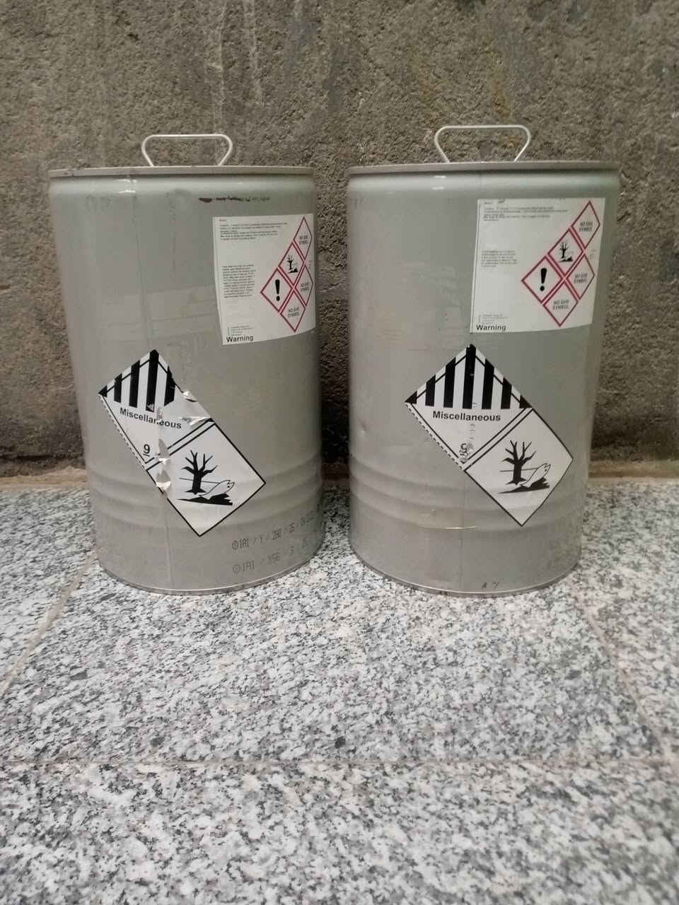 السلام عليكم متاح براميل فرنسي اصلي كيج مليم العدد18قطعه من ابو اليده سعر كل قطعتين (26)الف و6قطع من البدون يده سعر كل قطعتين (24) سعت كل برميل 30لتر يحتوي على قبقين محكومات من التسريب مكاني ناصريه مركز وهاذه رقمي *********** واليريد يتفضل خاص.
