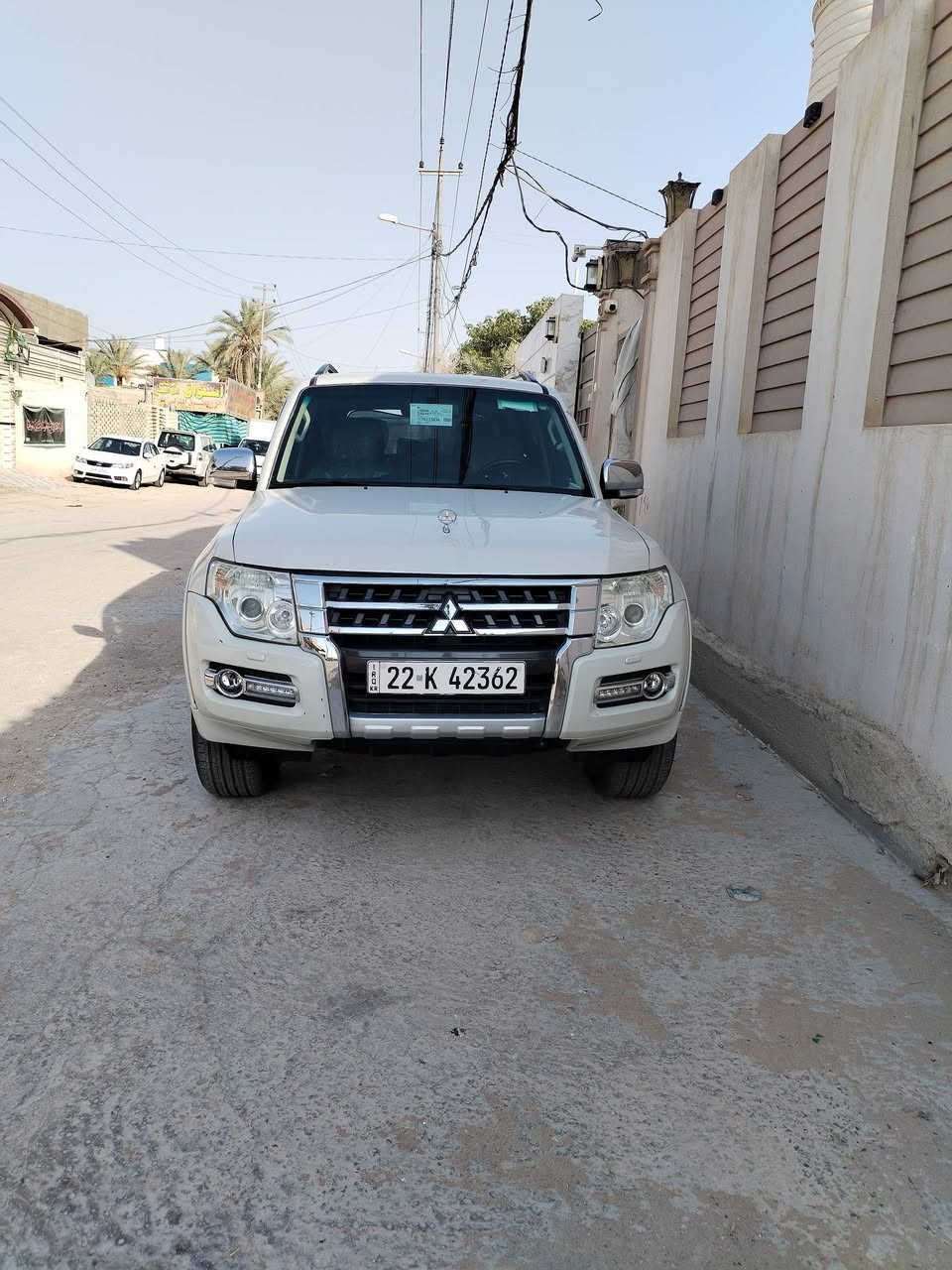 السلام عليكم باجيرو موديل ٢٠١٦ كفاله عامه هزه  100٪وفحص  وسنويه جديده ل ٢٠٣٢ حبتور ماشيه ٧٩ حقيقي  فول السياره جديده بمعنه الكلمه مكاني الكوفه نجف السعر ٢١٠ وبيه مجال ***********
