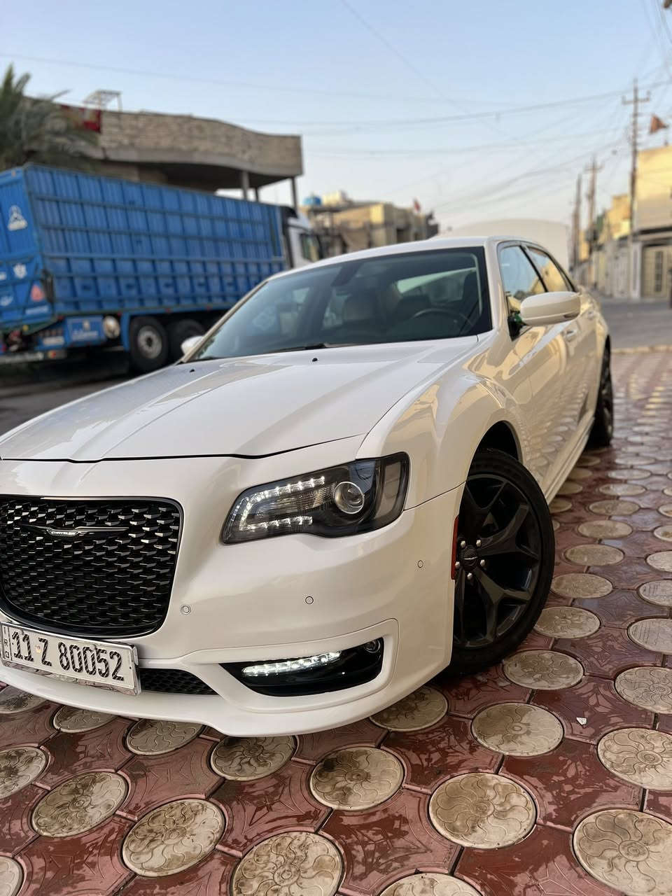 اوباما كرايسلر
سلام عليكم 
كرايسلر اوباما 2022
دخول جديد كتاب ظباط (  رقم بغداد ). 
حساسات خلفي امامي
رادار بلمري
كشنات جلد تدفئه تبريد 
تشغيل عن بعد 
بجم عريض 
شاشه كاربلاي
ويل 20  
السياره فووول
صور الحادث مرفقأ 
السعر خاص 
مكان  السياره بغداد مدينة الصدر  
للاستفسار ***********
