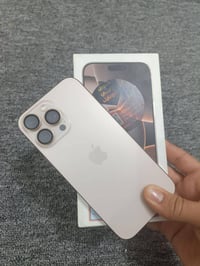 ايفون 16 برو ماكس • ٢٥٦ • بطارية ١٠٠