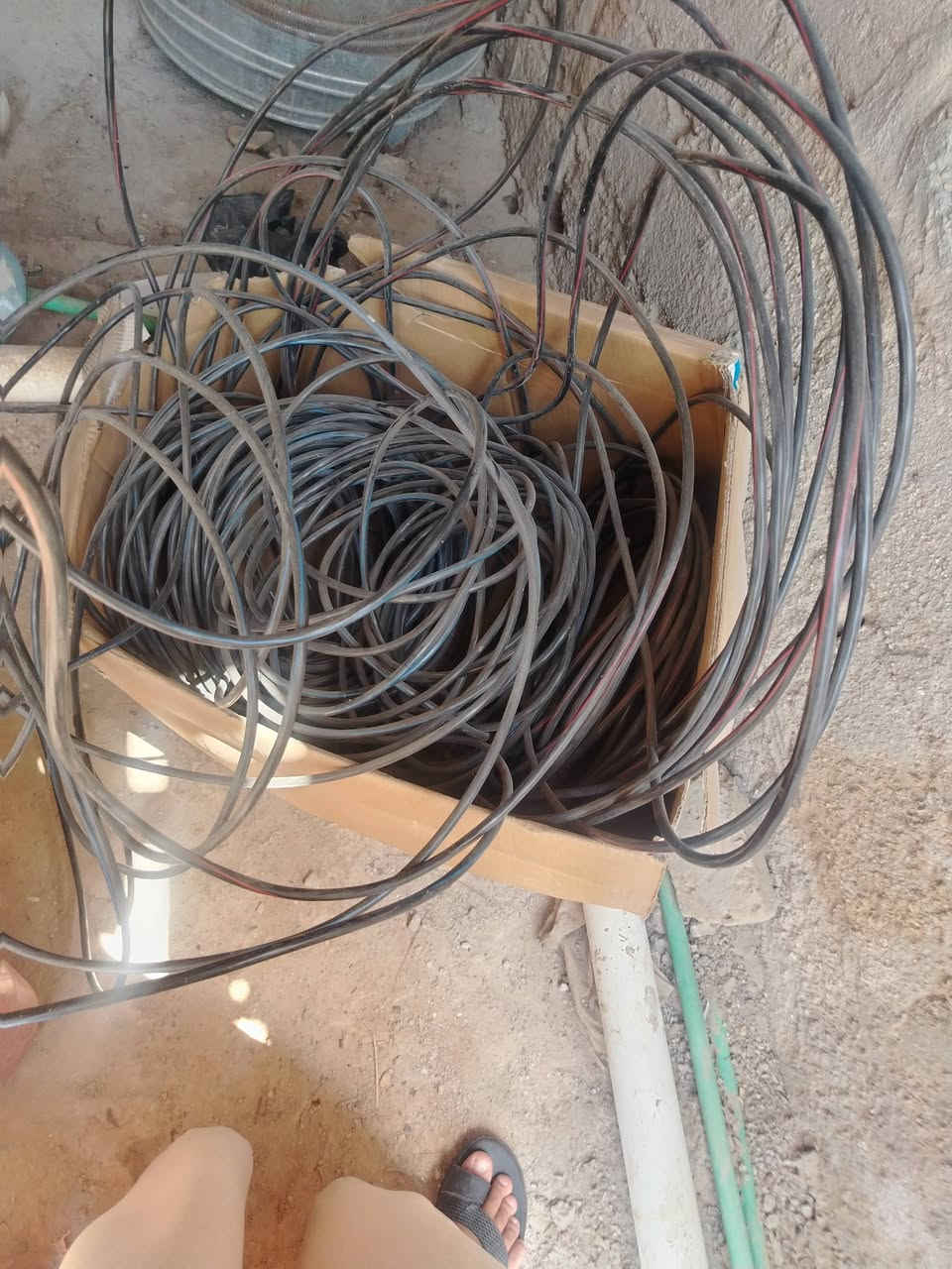 ضفيره اصلية للبيع 50متر خطين
لتواصل ***********
