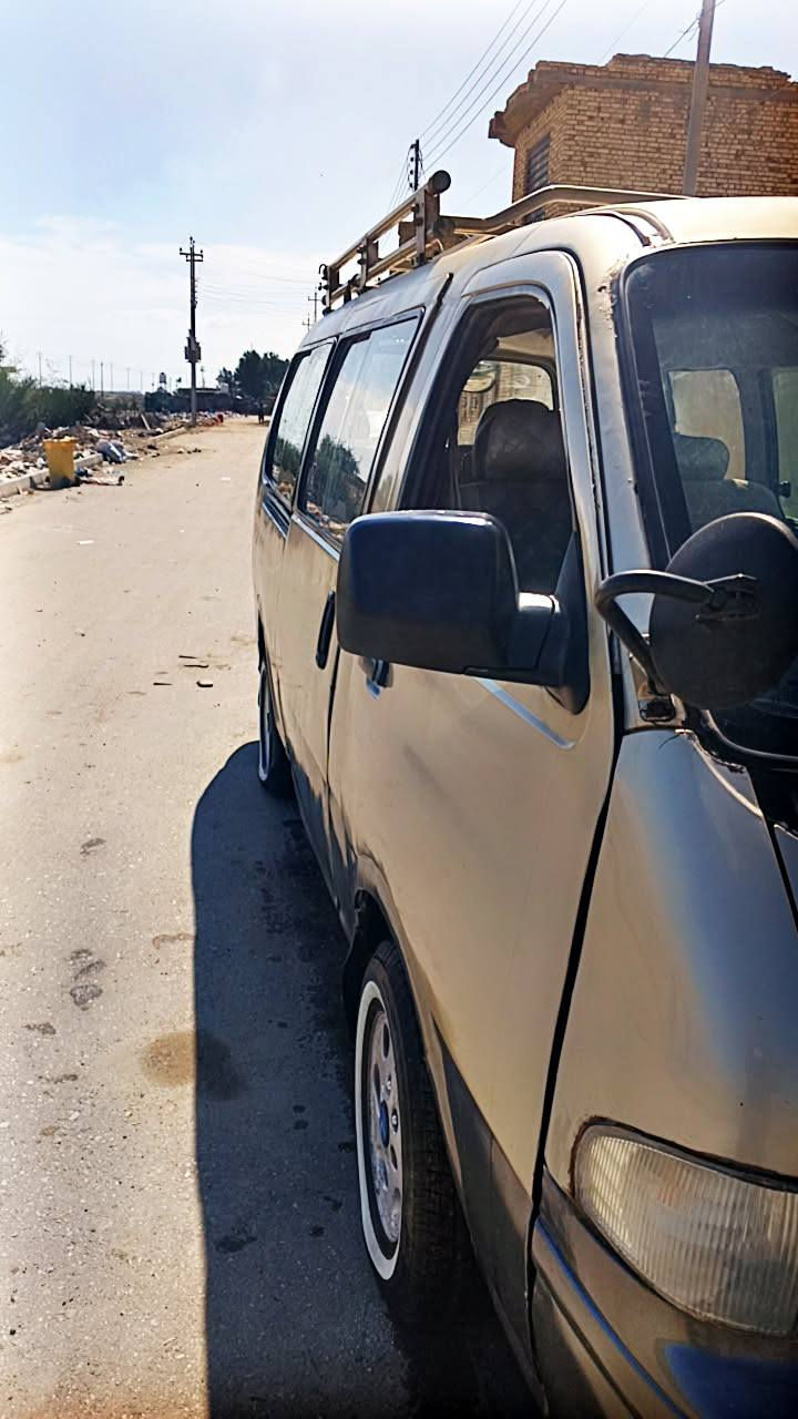 سلام عليكم للبيع 
كيه بريجو نضيف دوشمه جديده 
كهربائيات جدد طخم تاير جديد
ماكينه 3000 سوبر سياره باسمي رقمها بغداد الماني ابيض 
اداور مباشر السعر 50 وبيها مجال مكان ناصريه مركز الشراي يتصل***********
