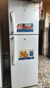 ثلاجه نظيفه • شغاله • 20 قدم