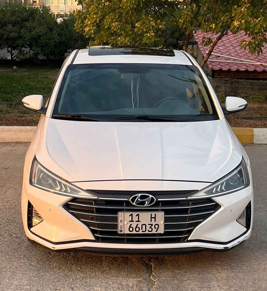 #فووووووووووول_نظااااافه 
 السلام عليكم 
هيونداي النترا 2019 خليجي 
بأسمي تحويل مباشر 
ماشيه 120 الف حقيقي 🔔🔥🔥
مكفوله من الصبغ والتبديل والحادث 🔔🔔
مكينة 2000 دوش 🔥

مواصفات السياره ✅✅✅
شاشه كامره  تحكم ستيرن 
حساس خلفي أمامي  بصمه تشغيل 
بصمه ابواب  تبريد أمامي خلفي 
مري اشاير بلمري
فتحه سقف  3 انظمة قيادة 
كير atf 
وبعد بيه اهواي موصفات 
بيه مكانين بارد فقط 

مكان السيارة بغداد حي الخضراء
السعر :: اطلبه بالتعليقات يصلك خاص 📩
رقم صاحب السياره 
***********
. 
. 
.
